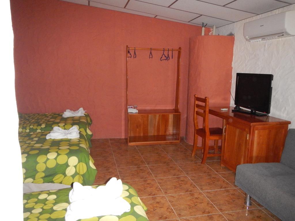 Hospedaje Casa Soleil Puerto Villamil Zimmer foto