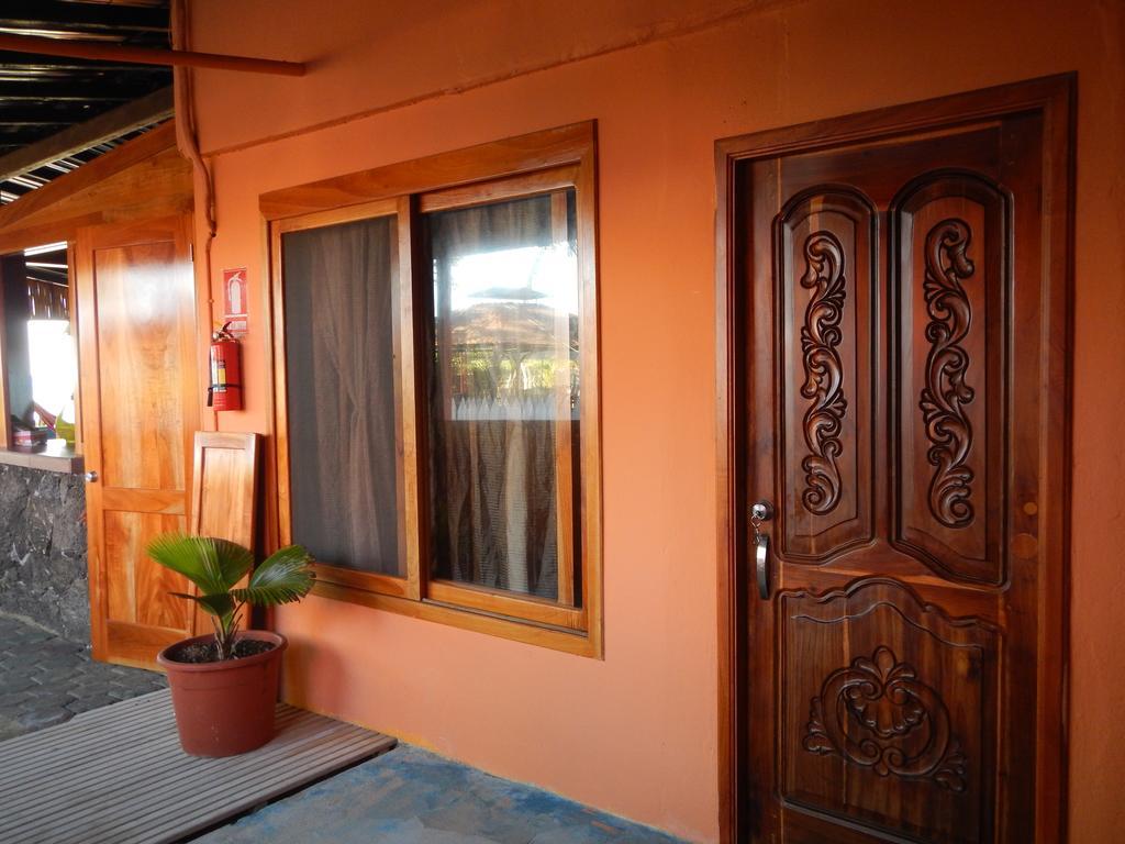 Hospedaje Casa Soleil Puerto Villamil Zimmer foto